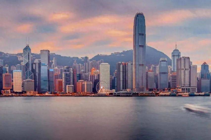 60国代表来华20国组建的国际机构驻地设在中国我外长亲自出席